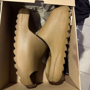 Yeezy Slides